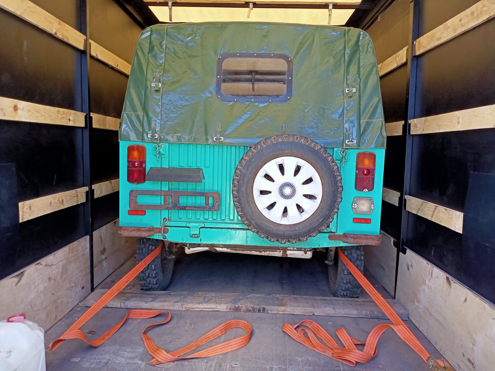 ЛУАЗ - 969 из с. Маянга в д. Торнаташ